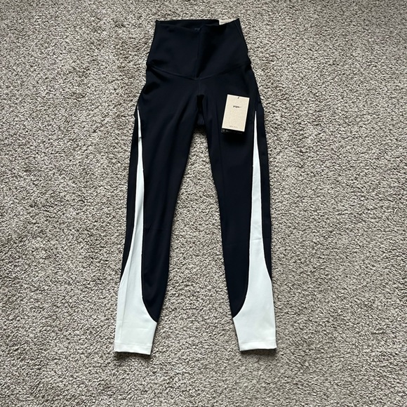 Nike Women’s Dri-Fit High-Rise 7/8 Crop Legging Tights Size XS DM7673-010 - Picture 1 of 6